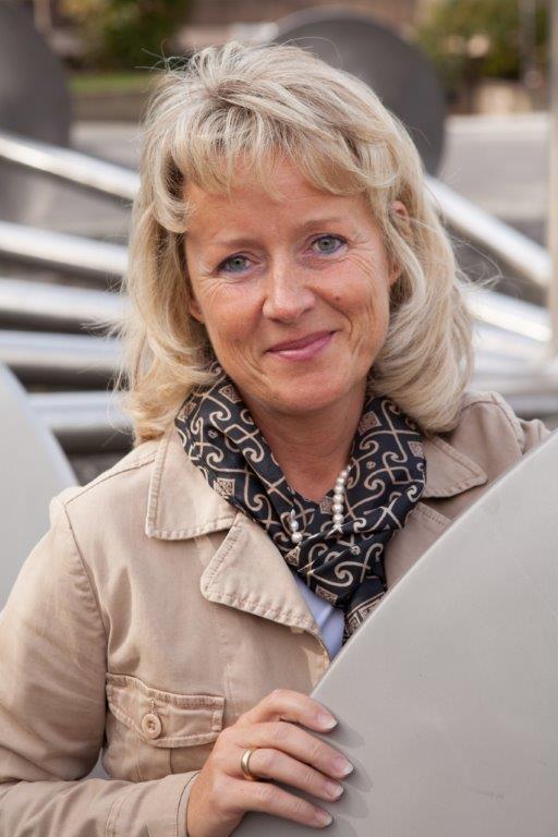 Manuela Georgi leitet die Ausbildung in den kaufmännischen Berufen.